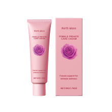Feuchtigkeitsspendende Creme für trockene Damen-Haut