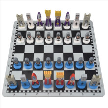 Schach aus Holz, Kindergeschenke, Cartoon-Modellbauspielzeug