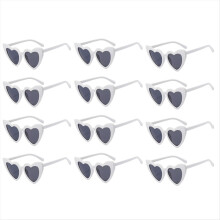 Gafas de sol con forma de corazón para boda, despedida de soltera, dama de honor, regalos para padrinos de boda, color blanco