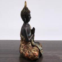 Boeddhabeeldje uit Thailand, handgemaakt van hars, symbool voor boeddhisme, hindoeïsme, feng shui, meditatie, woondecoratie.