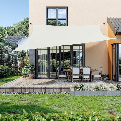 Toldo retangular para área externa, ideal para pátios e jardins. Design com bordas curvas e material resistente e respirável, na cor bege (2m x 1