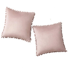 Coussin carré décoratif chic pour intérieurs modernes, housse en velours doux, entretien facile grâce à sa fermeture éclair invisible (45,7 x