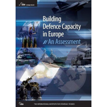 Building Defence Capacity in Europe Paperback Book