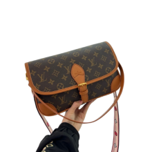 (Dark brown) L baguette bag versatile shoulder crossbody handbag