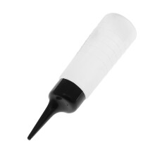 Leere Applikatorflasche Mit Schwarzer Schrägerspitze Und