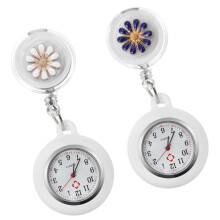 2 Unidades Relojes Colgantes Abatibles Extensibles Enfermeras Y Médicos