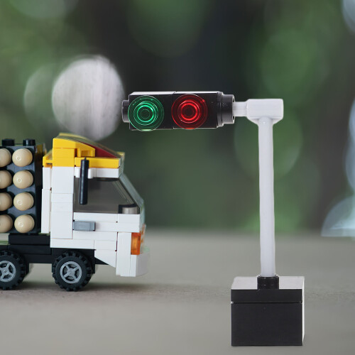 4Pcs Mini Traffic Signal Model Toy For Kids Learning 2