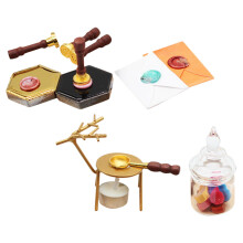 Set Miniatura In Cera Sintetica Per Casa Delle