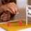 2 Unidades Miniatura Academia Para De Com Halteres 6