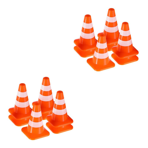 28 Unidades Cones De Tráfego Plástico Para Brincadeiras 1