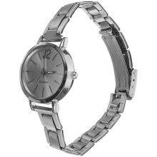 Fashion Women Watch Luxury Mesh Belt Quartz Wristwatch Silver White