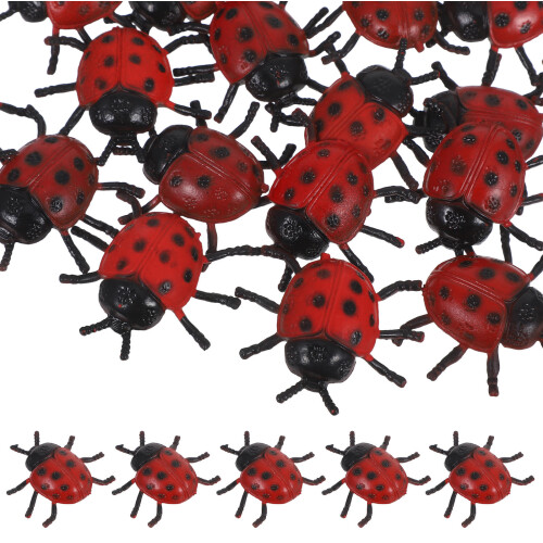 25 Pcs PVC-Simulering Ladybug-Modell Skrämmande Leksak