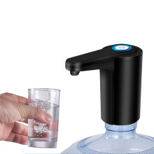 Distributore automatico d'acqua per bottiglie da 5 galloni, funzionalità intelligenti e acqua potabile sicura e salutare.