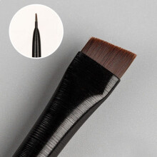 Pinceau de précision pour sourcils et eye-liner avec tête plate et poils fins biseautés
