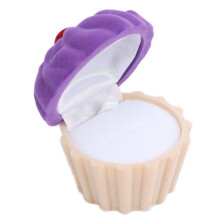 Paarse fluwelen opbergdoos voor ringen en oorbellen 62x55mm voor op reis en bruiloften