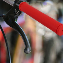 2 stuks rode TPE vlinder fietsstuurgrepen 170 mm schokabsorberend