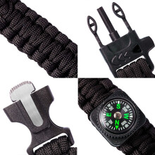 Abenteuer-Uhrenarmband: Eingebauter Kompass, robuste Paracord-Schnur und Pfeife