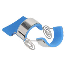Dispositivo de entrenamiento de férula de extensión de dedo con fijador de resorte helicoidal ajustable