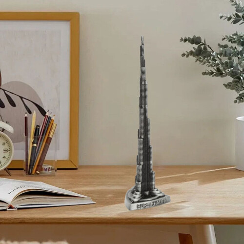 Grå legering Burj Khalifa tornmodell 22 cm Dubai landmärkesprydnad