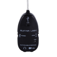 Plug-and-play USB-gitaarinterfacekabel voor studio- en podiumgebruik.