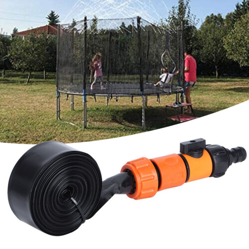 Backyard Oasis, Αξεσουάρ Τραμπολίνο με Ψεκαστήρα Μετατρέπει το Τραμπολίνο σας σε Κέντρο 1