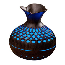 Blumenförmiger Luftbefeuchter (300 ml) mit 7 Farblichtern, 2 Nebelmodi und USB-Anschluss