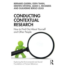 Conducting Contextual Research by Guilherme Bergo Leugi Paperback Book