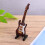 Mini Guitare Électrique 10 Cm Marron Avec Boîte Et Support Noir 7