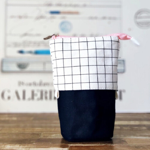 1 Pc Artistic Canvas Pencil Bag Plaid Design Black White 2