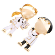 2Stk Cartoon Anstecker Pflege Personal Zinklegierung Brosche
