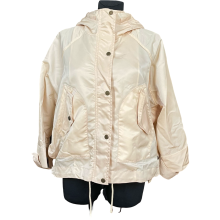 Lightweight Women's Beige Jacket - Stylish Windproof Coat for Casual Spring & Autumn Outdoor Wear