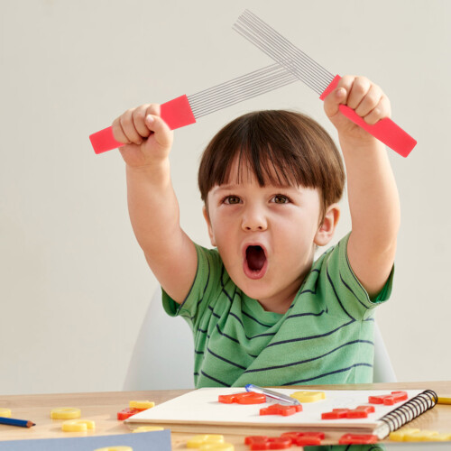 Enfants Utilisent Guiro Grattoir Percussion Style 1