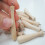 1Conjunto Chaveiro Decorativo Com Mini Taco De Baseball Madeira 10