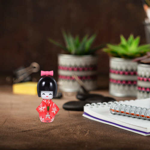 Giapponesi In Con Kimono Per Decorazione 2