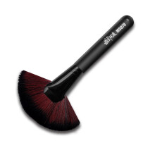 Brosse à poils doux pour le nettoyage des modèles, avec manche