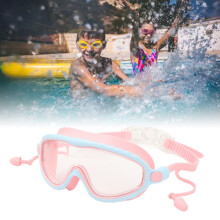 Gafas de natación impermeables para niños con lentes antivaho y tapones para los oídos.