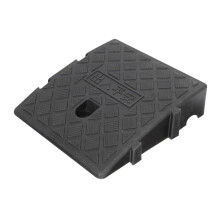 Outdoor Use Lightweight Plastic Slope Ramp Mat Triangle Design Driveways And Sidewalks Cars Scooters