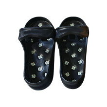 High Grip Shoes for Epoxy Applications, Innovative Hands-Free Design, Secure Fit Over Boots or Shoes,