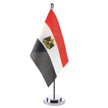 Bandiera americana mini resistente con base di supporto, ideale per decorare la casa e l'aula, perfetta per l'ufficio o la casa.