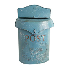 Vintage European-Style Lockable Metal Mailbox - Retro Wall Hanging for Cafe or Home Decor