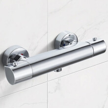 Luxe thermostatische kraan voor warmwatersystemen, automatische temperatuurregeling met anti-verbrandingsfunctie.