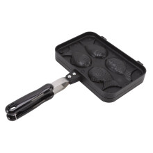 Panela dupla face com estampa de peixe para panquecas, ideal para waffles japoneses. Possui alta condutividade térmica para um cozimento rápido e