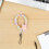 2Pz Con Charm, Design Portatile in Metallo 6