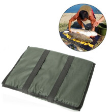 Carp Quick Fish Folding Unhooking Mat + Fishing Fait Storage Box Set