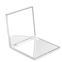 Elegante reflecties, aanraakgevoelige LED-compactspiegel, uw stijlvolle partner voor dagelijkse successen en gedenkwaardige mijlpalen.