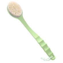 Rugscrubber, siliconen rugborstel met lange steel en zachte borstelharen, antislip badborstel voor mannen en vrouwen, efficiënte reiniging onder de