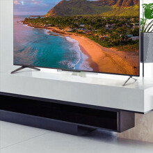 2 Stück TV-Ständerfußhalterung Universal LCD-Fernseherhalterung Tischhalter Multifunktionale praktische Möbelbeine