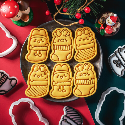 Pack of 3 Rabbit Shape Cookie Molds Heat Resistant-Rabbit A 2