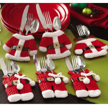 Kerstcadeaus die uw tafeldecoratie verfraaien: bestekzakjes in kerstsokvorm voor een vrolijk feest (6 stuks, rood)