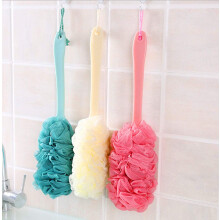 Invigorating Bath Experience, Loofah on a Stick for Rich Lather & Comfort, Exfoliating Luffa Bath Sponge with Scientific Design, Ideal for Home & Trav
